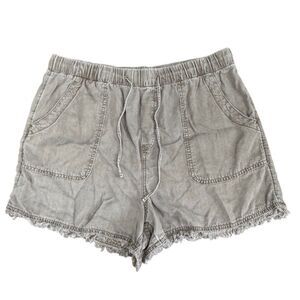 Time and Tru Women's Fray Hem Relaxed Fit Shorts Size Large